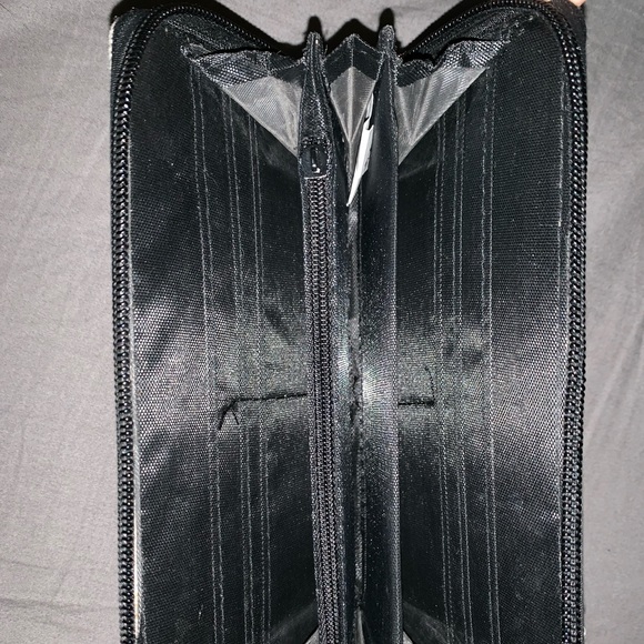 Elephant wallet - Picture 2 of 2